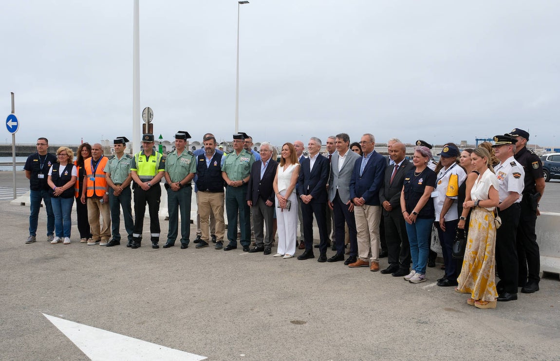 Fotos: Grande-Marlaska visita el puerto de Tarifa