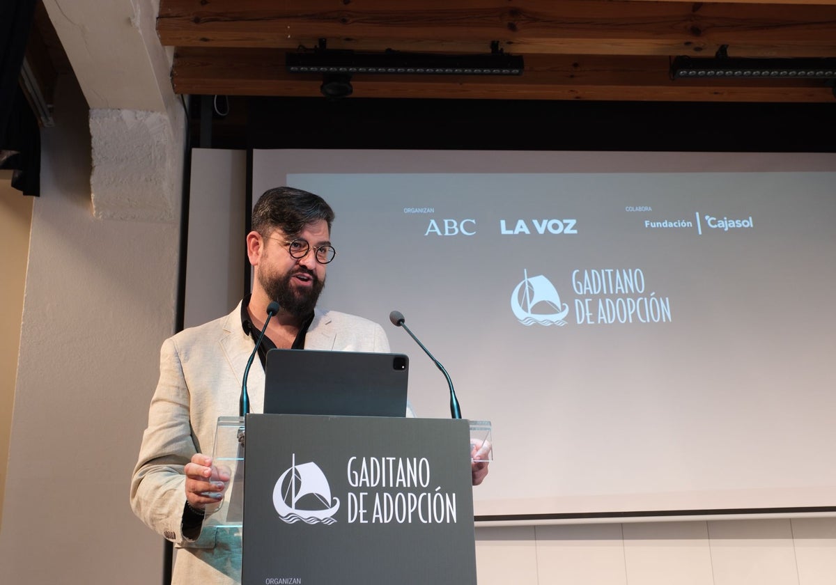 Manu Sánchez, reconocido con el premio &#039;Gaditano de Adopción&#039;