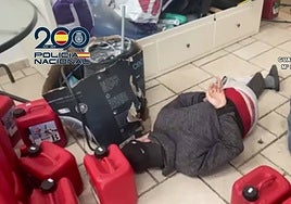 Cae una banda de albaneses dedicados a robar coches y casas en Cádiz para traficar con marihuana