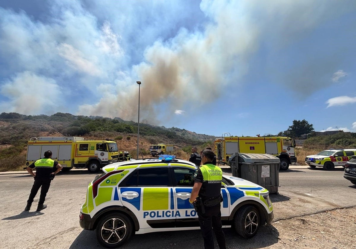 Un incendio en Algeciras obliga a activar el Plan de Emergencia Municipal