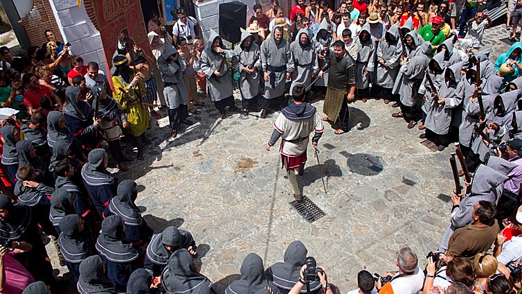 Lucha de Moros y Cristianos de Benamahoma: fecha y actividades