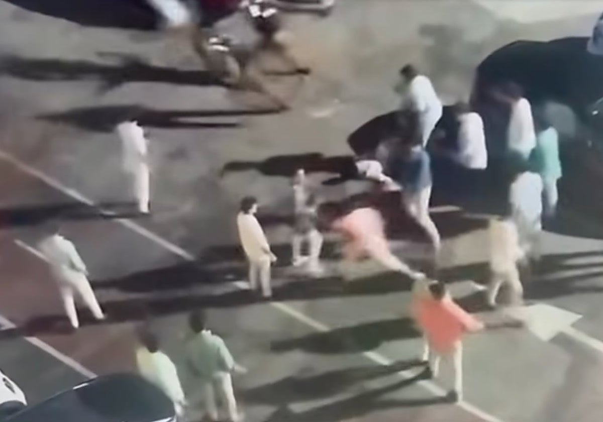 Una pelea entre jóvenes en El Puerto se salda con dos heridos y un detenido