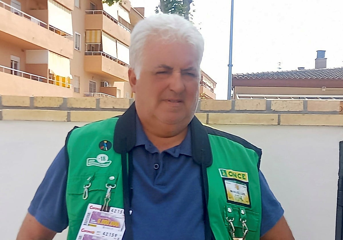 Una familia de Chipiona se lleva el mayor premio que ofrece el RascaX10 de la ONCE: «Son muy buenas personas, trabajadoras del pueblo»