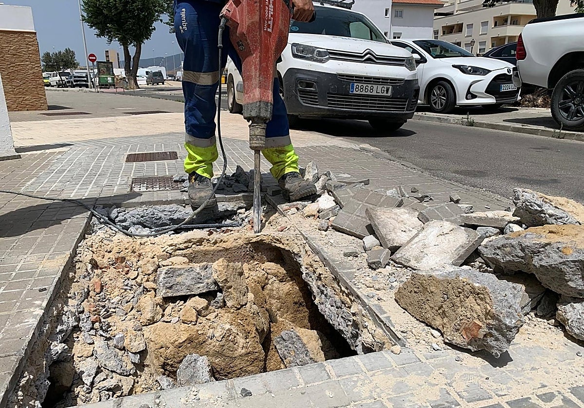 Corte de agua de «más de 18 horas» en Tarifa: empresarios reclaman actuaciones urgentes