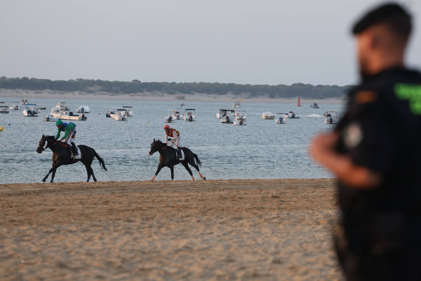 Fotos: Así ha sido el primer ciclo de la Carreras de Caballos de Sanlúcar 2025