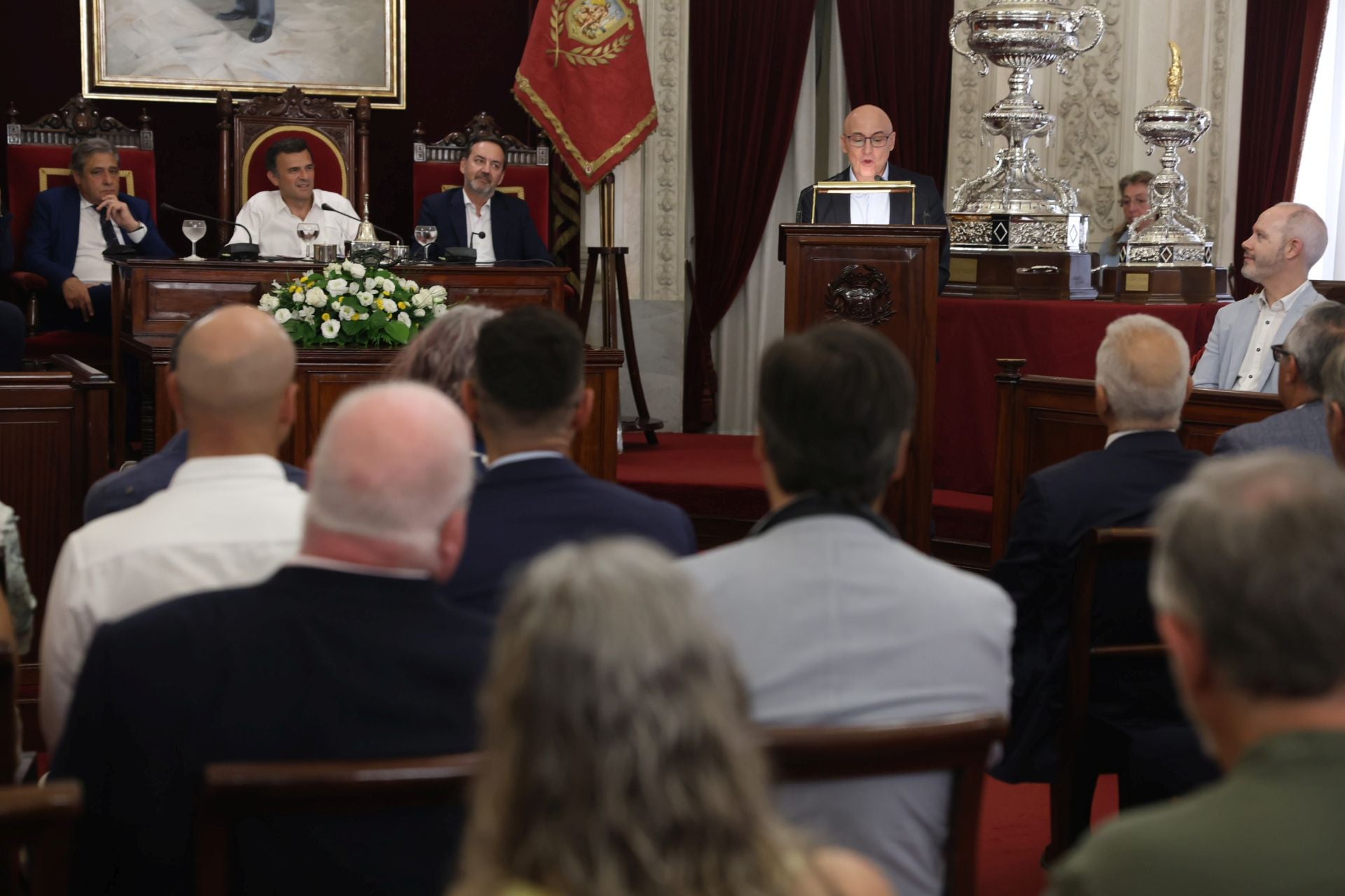 Fotos: Así ha sido el pregón del Trofeo Carranza de &#039;Maldini&#039;