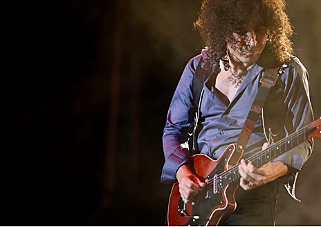 Imagen secundaria 1 - Dios salve a Queen, el show continuó en Chiclana