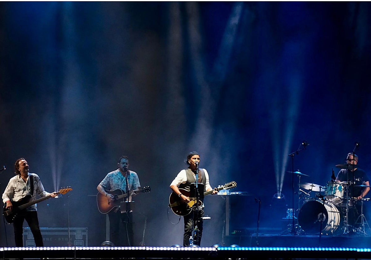 Actuación de Los Secretos anoche en Concert Festival Music