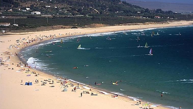 Imagen de la playa de los lances