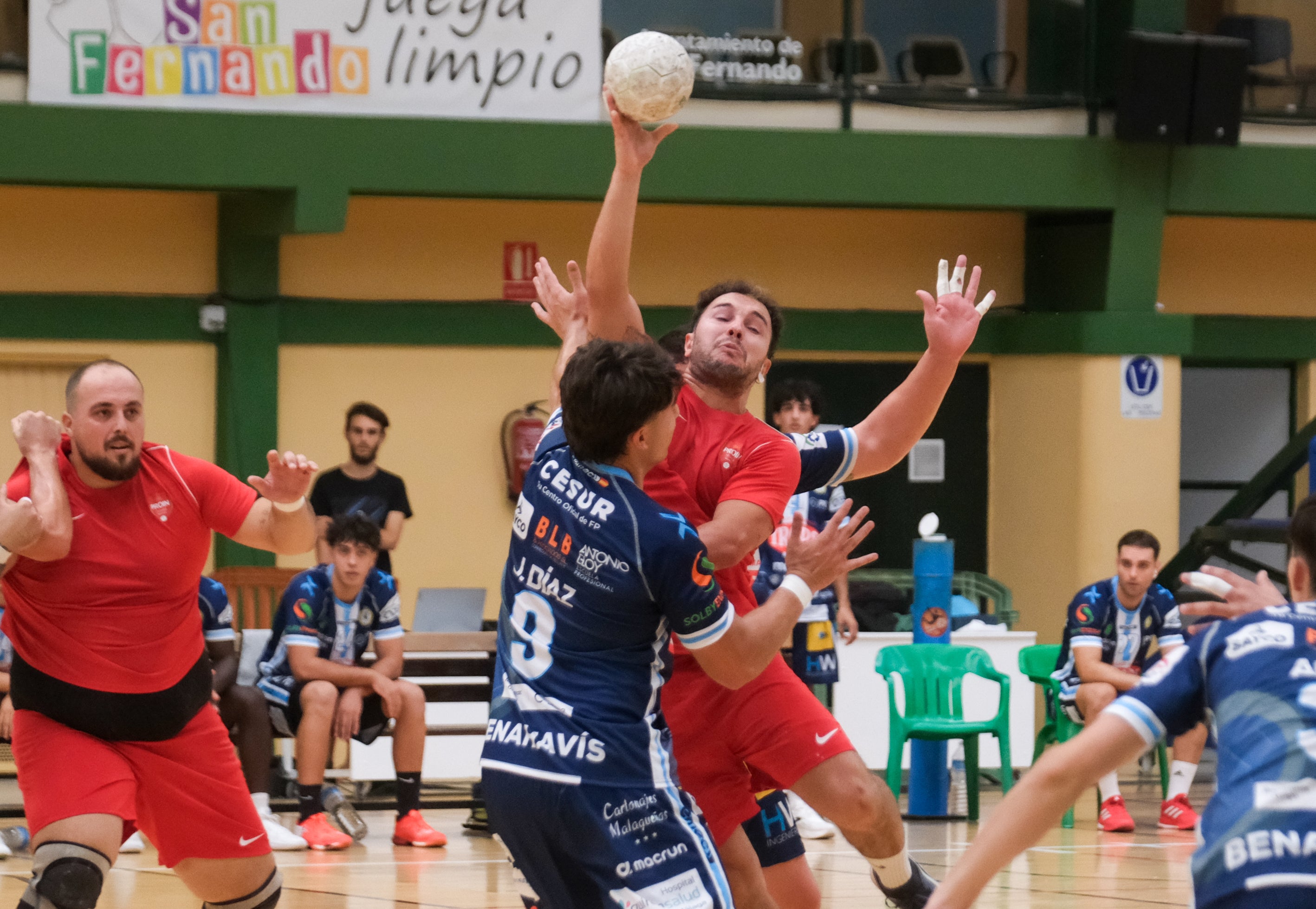 Fotos: Homenaje a Miguel Ángel González Gómez en San Fernando