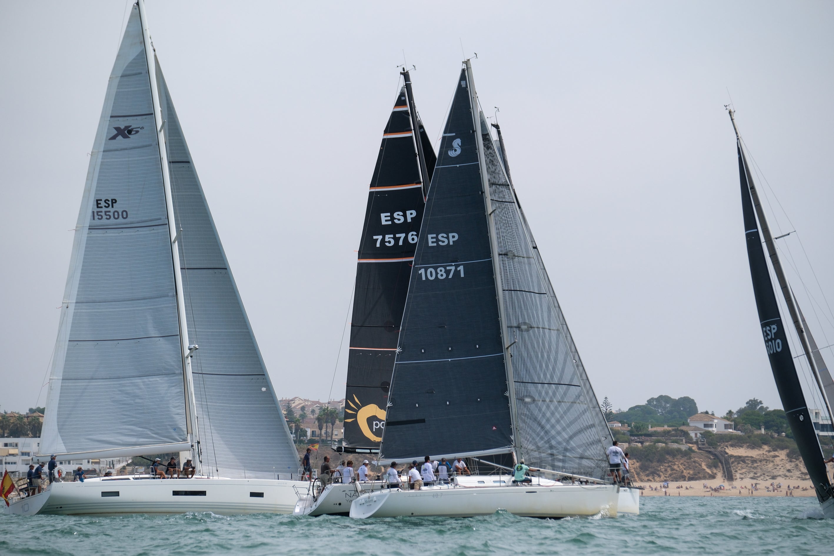 FOTOS: El Brujo de Federico Linares, campeón absoluto de la LIV Semana Náutica de El Puerto