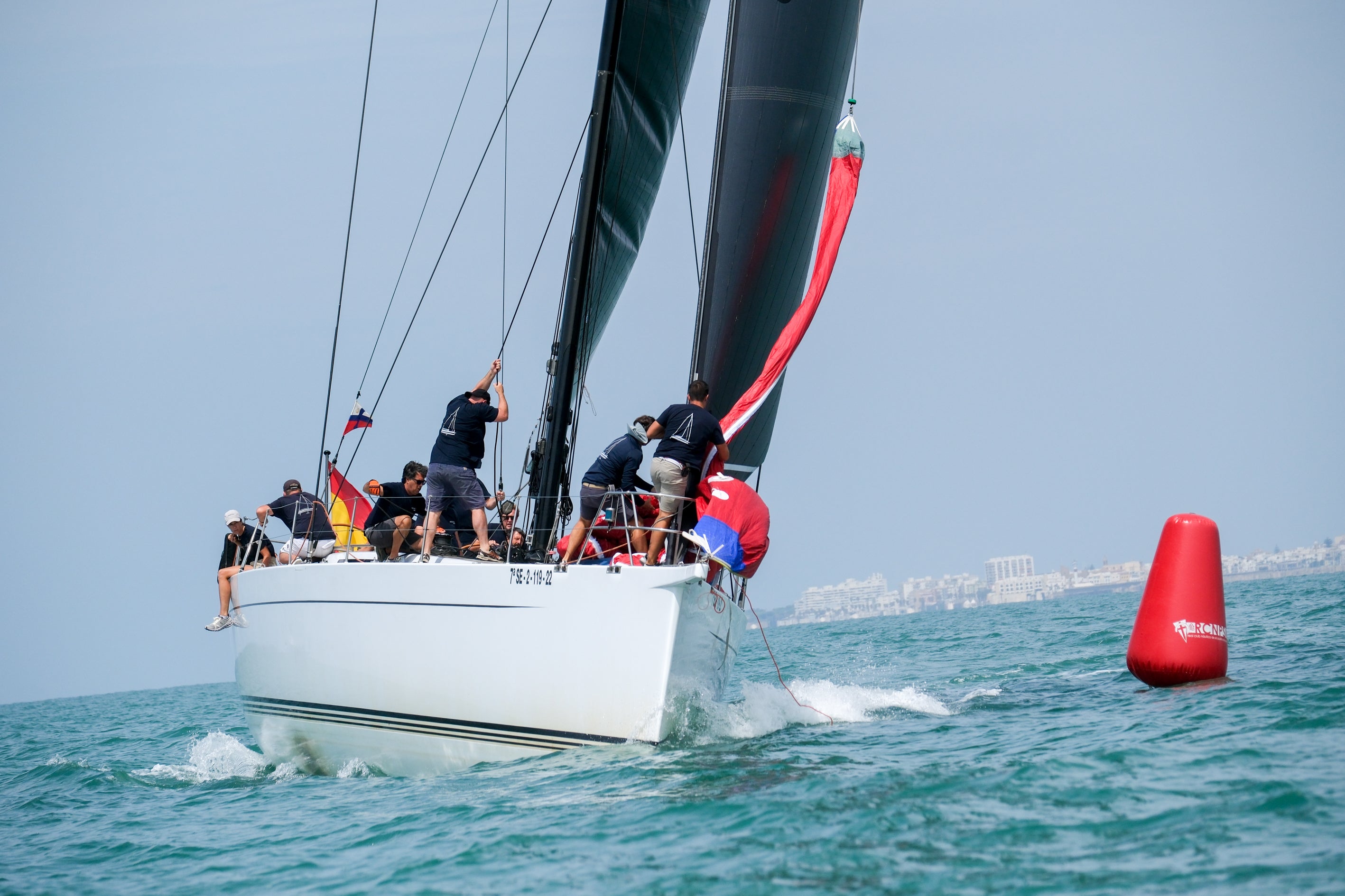 FOTOS: El Brujo de Federico Linares, campeón absoluto de la LIV Semana Náutica de El Puerto