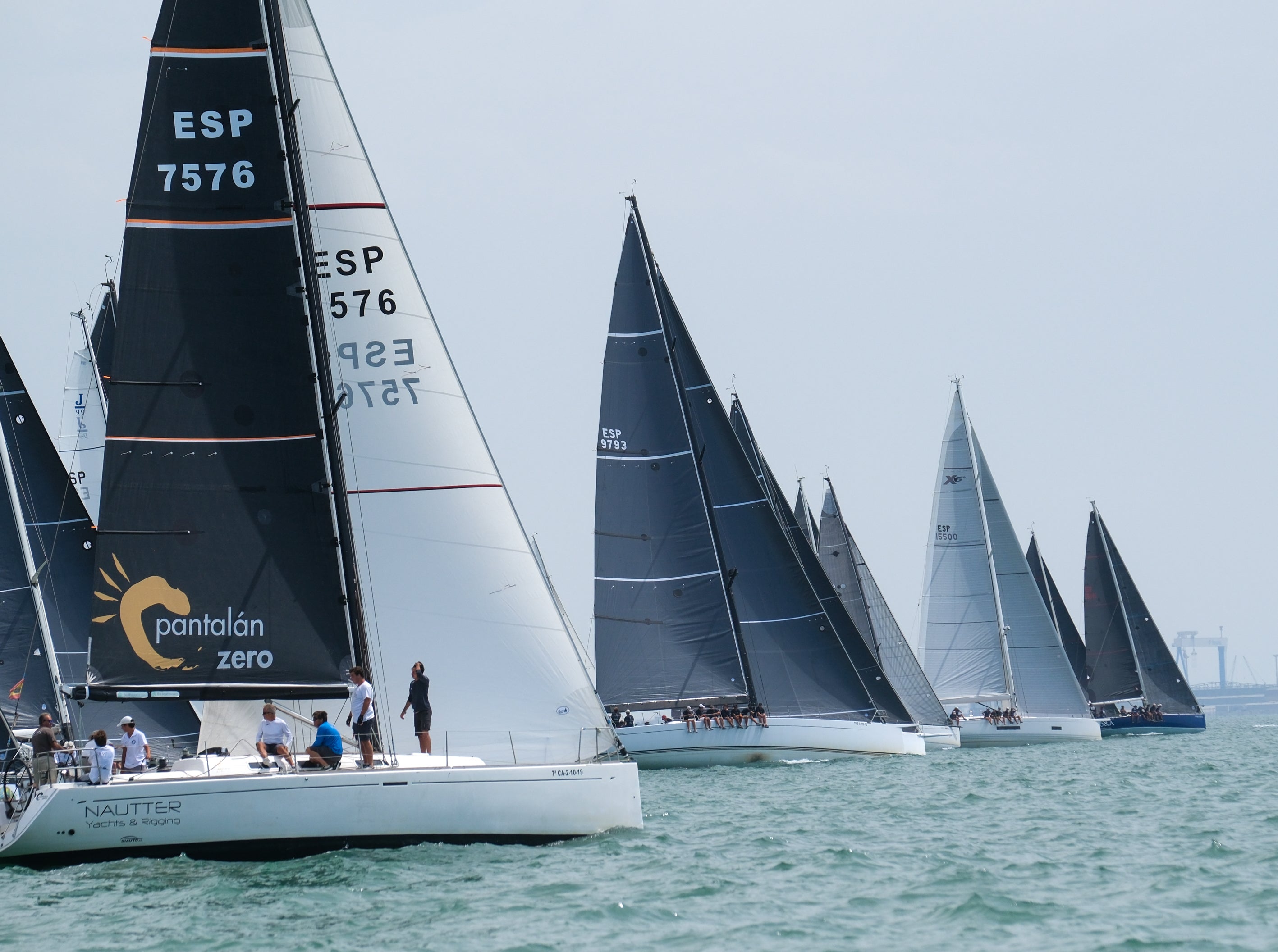 FOTOS: El Brujo de Federico Linares, campeón absoluto de la LIV Semana Náutica de El Puerto