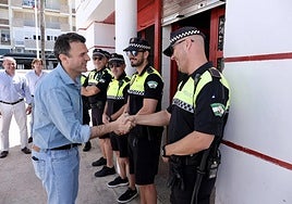 Cádiz estrena curso para policías locales mientras la plantilla sigue bajo mínimos