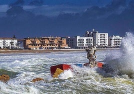 Oleaje y mar de fondo golpean Barbate: «Hay que evitar cualquier riesgo innecesario»