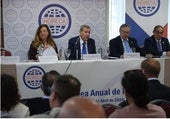 El turismo sigue respondiendo en Cádiz capital: «Nadie se queja de la limpieza o los autobuses»