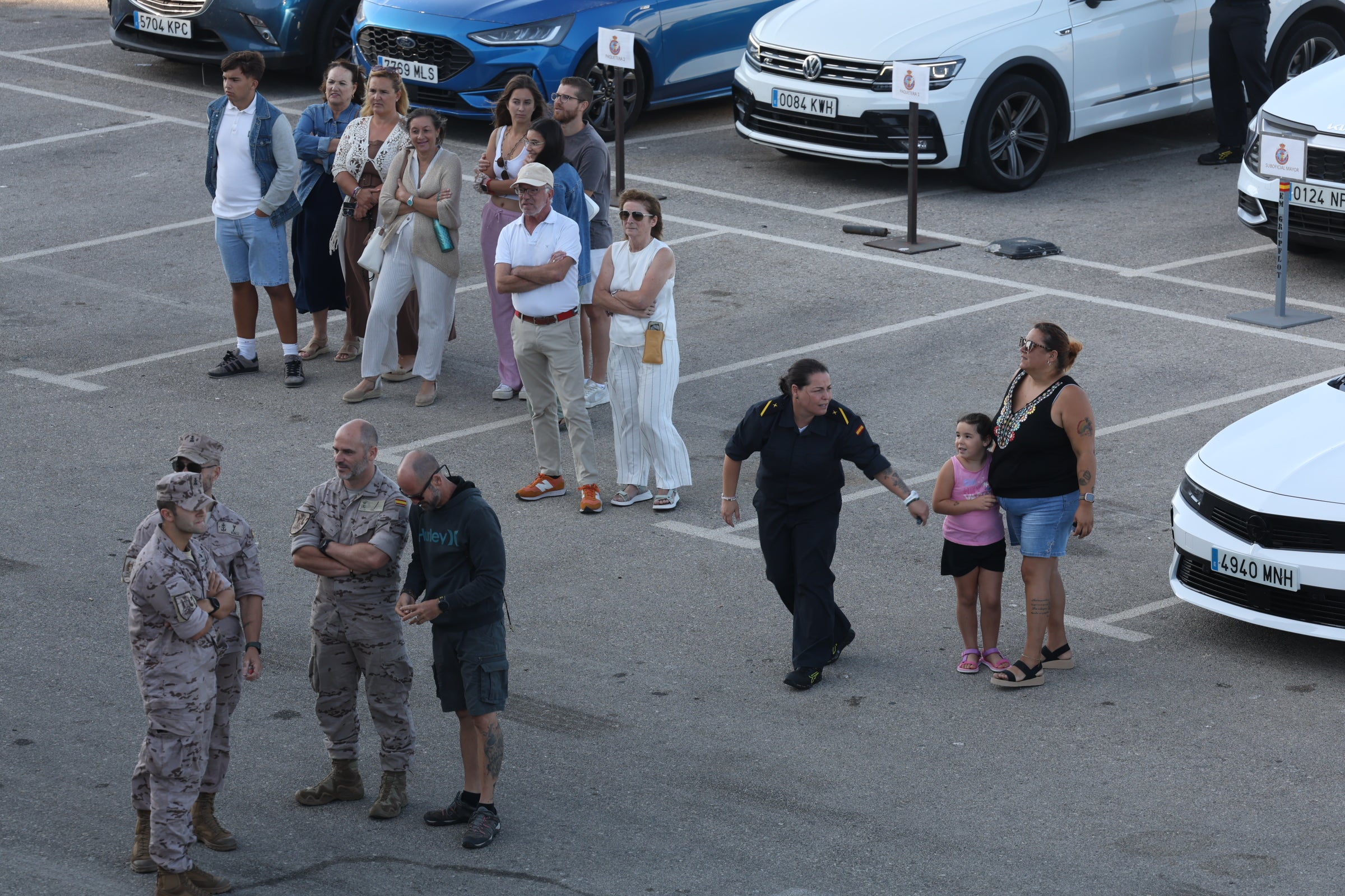 Así ha salido la salida del buque &#039;Galicia&#039; de la Base de Rota