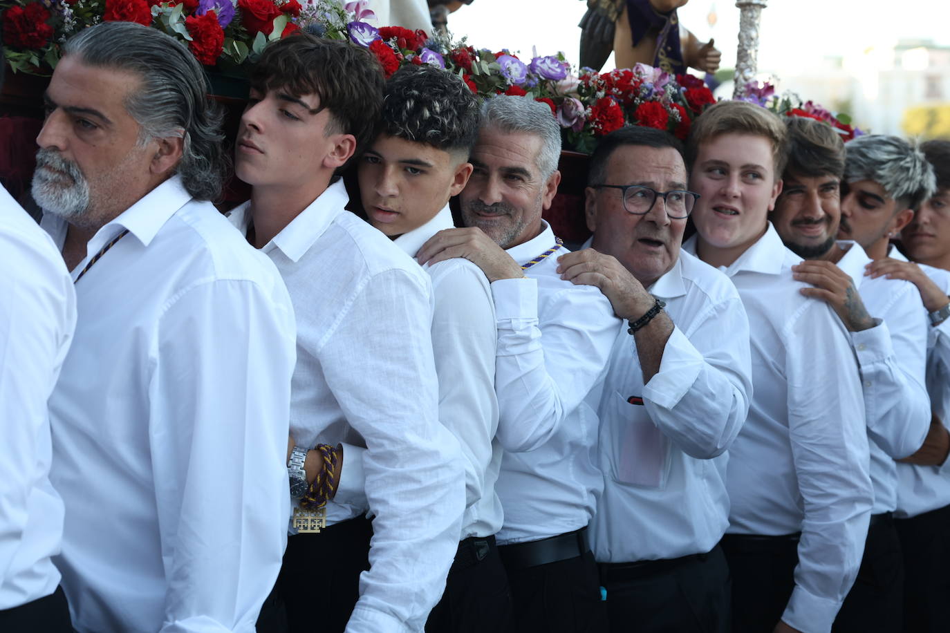 Fotos: Jesús Nazareno peregrina hacia la la Parroquia Nuestra Señora de Loreto
