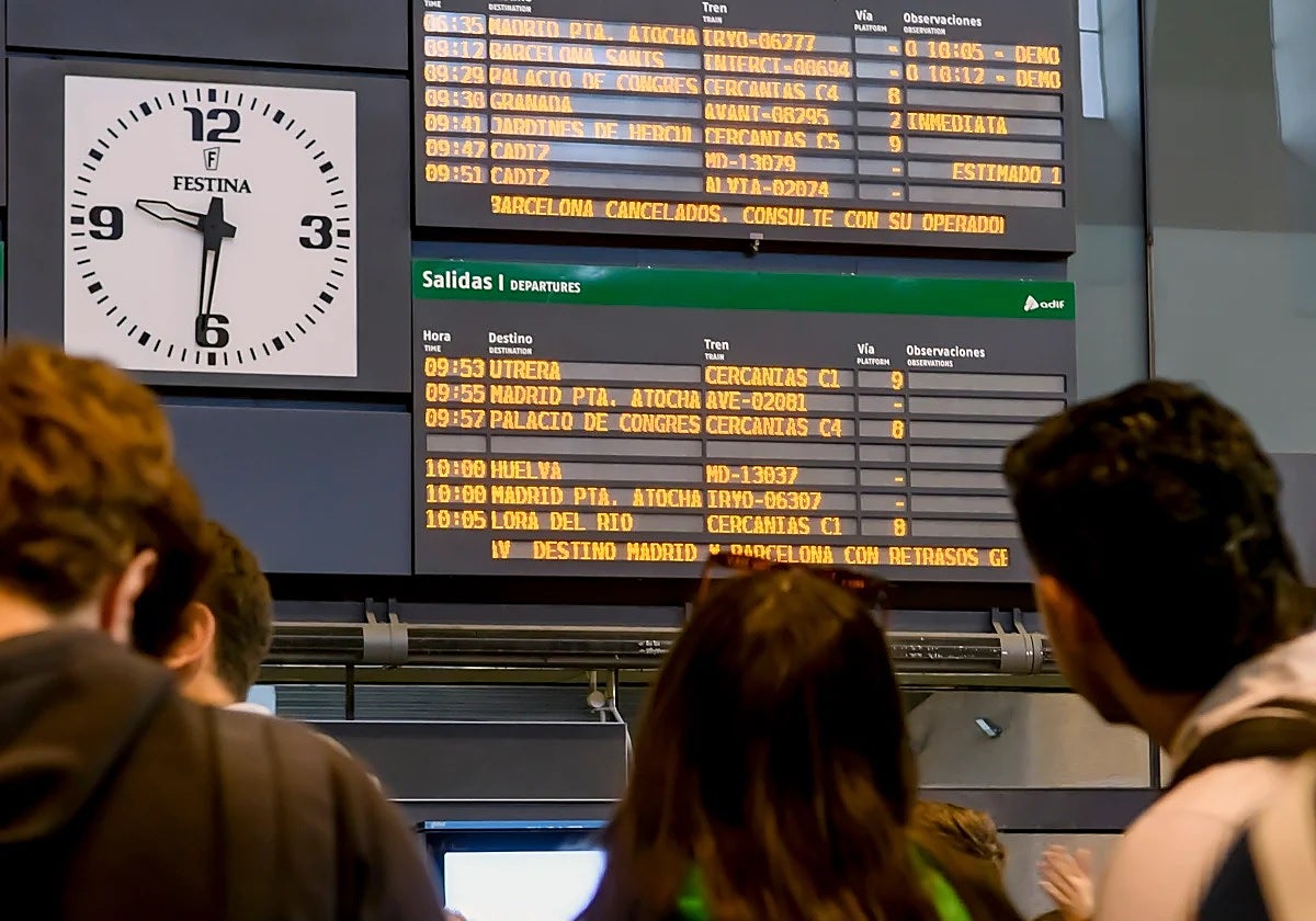 El PP denuncia «otro verano negro» en las comunicaciones de la provincia de Cádiz