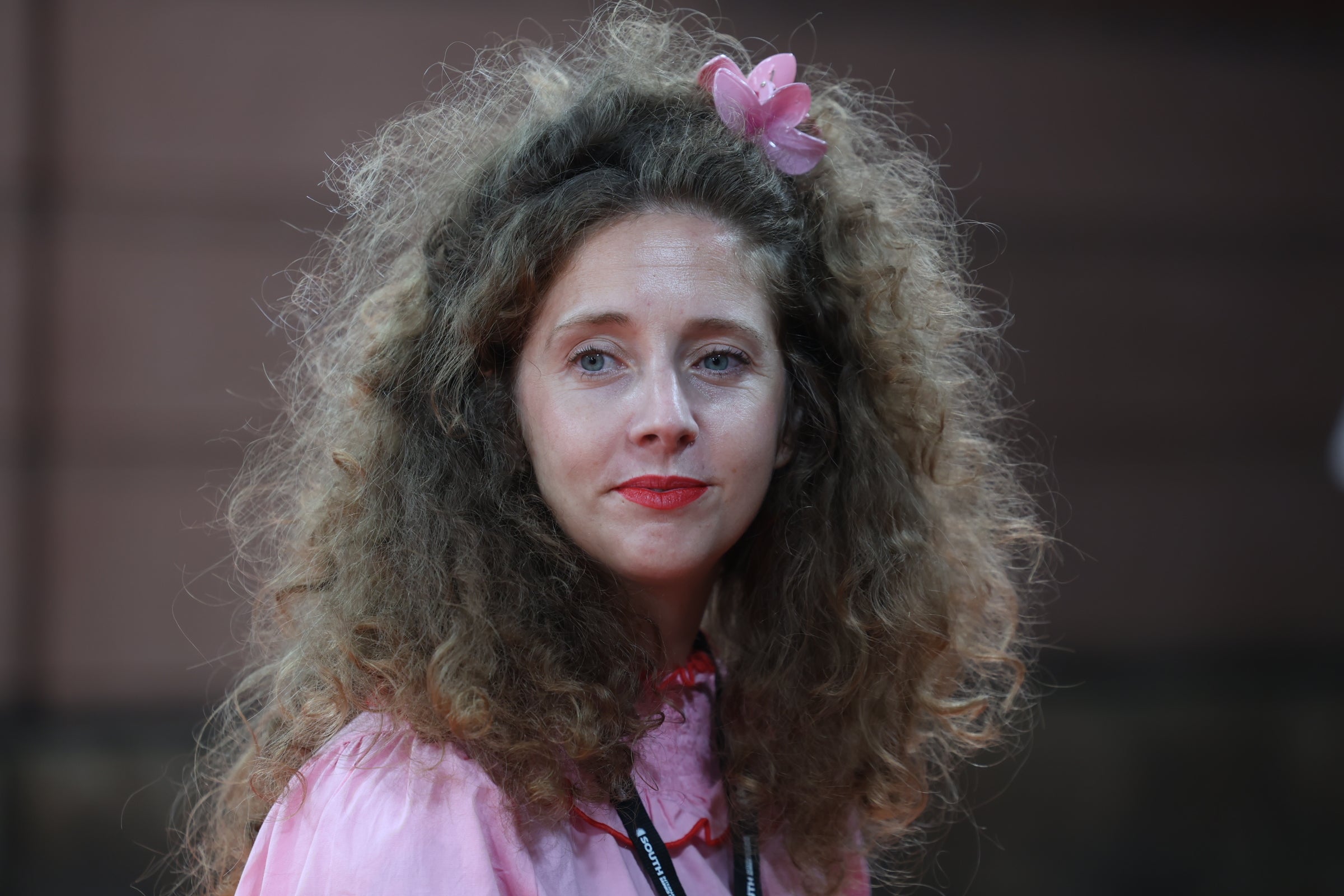 Segunda jornada de estrellas en la alfombra naranja del South Series Festival