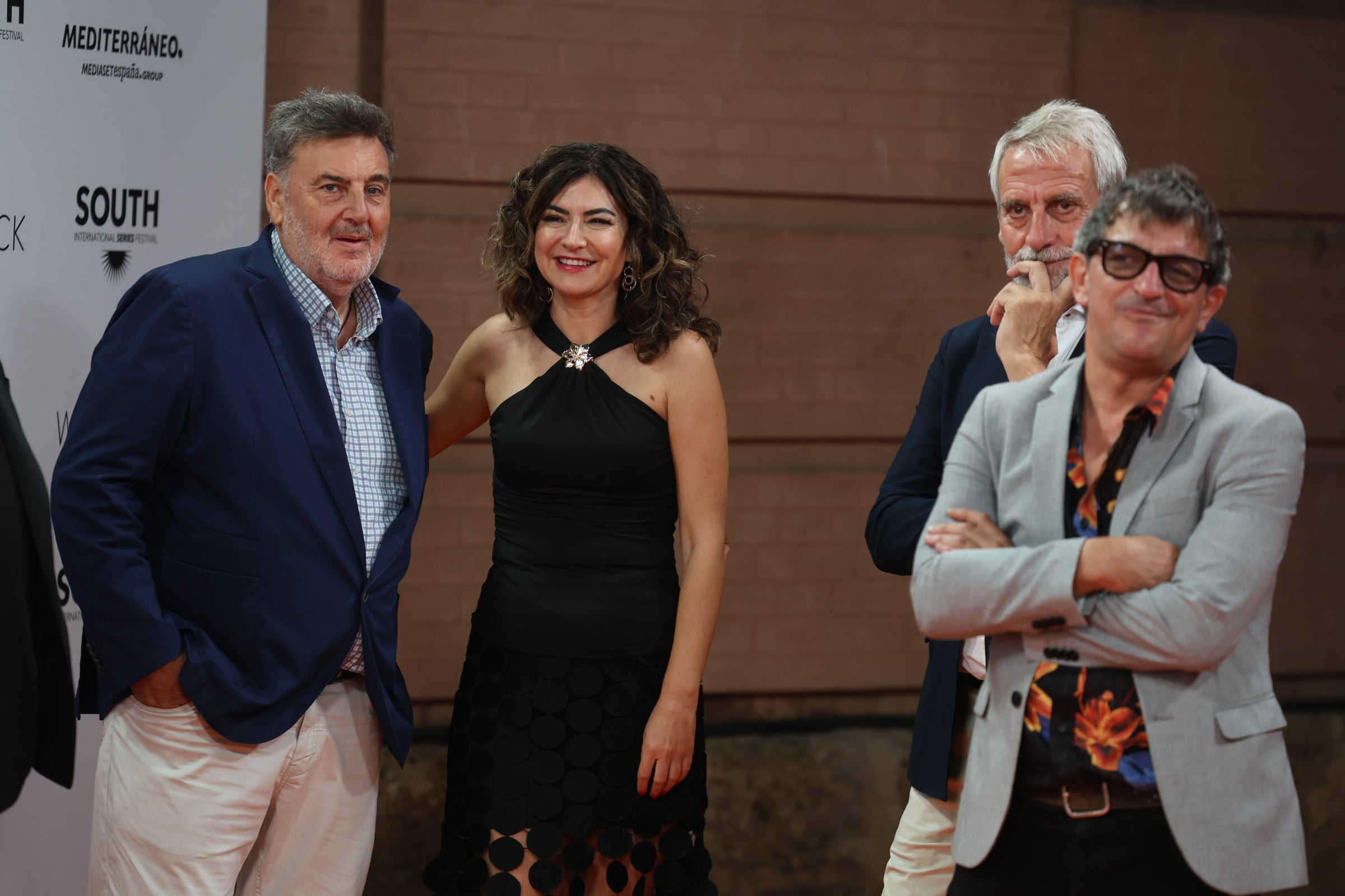 Segunda jornada de estrellas en la alfombra naranja del South Series Festival