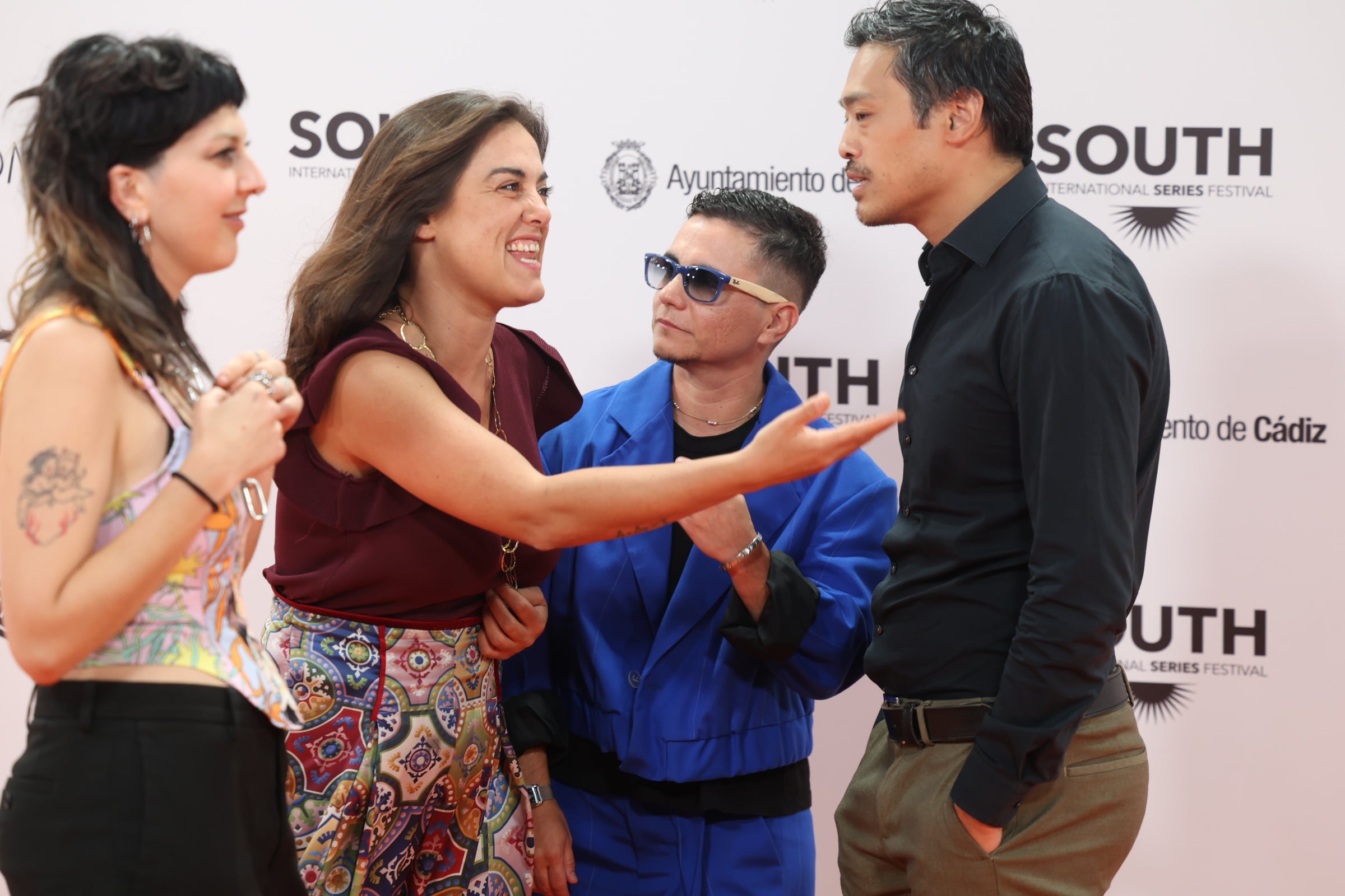 Segunda jornada de estrellas en la alfombra naranja del South Series Festival