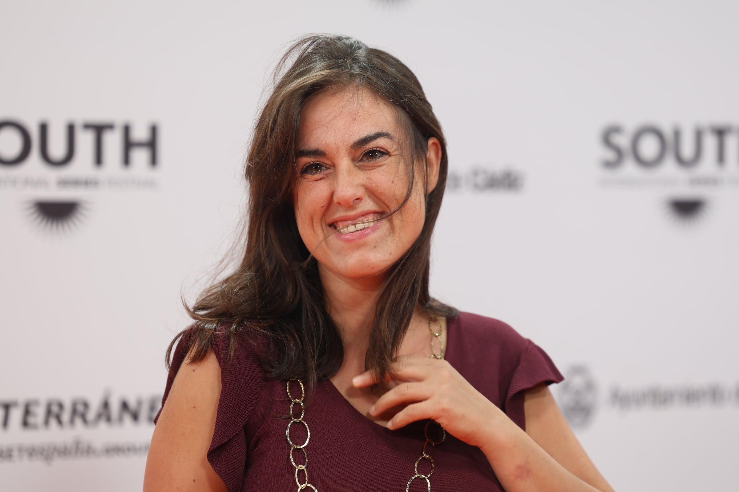 Segunda jornada de estrellas en la alfombra naranja del South Series Festival