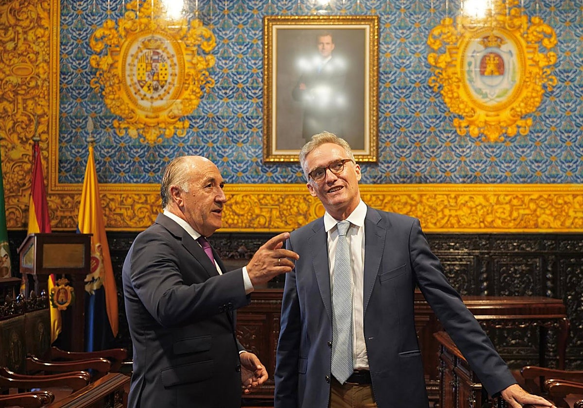 El alcalde de Algeciras recibe al embajador británico en España y vuelve a reclamar información sobre el acuerdo con Gibraltar