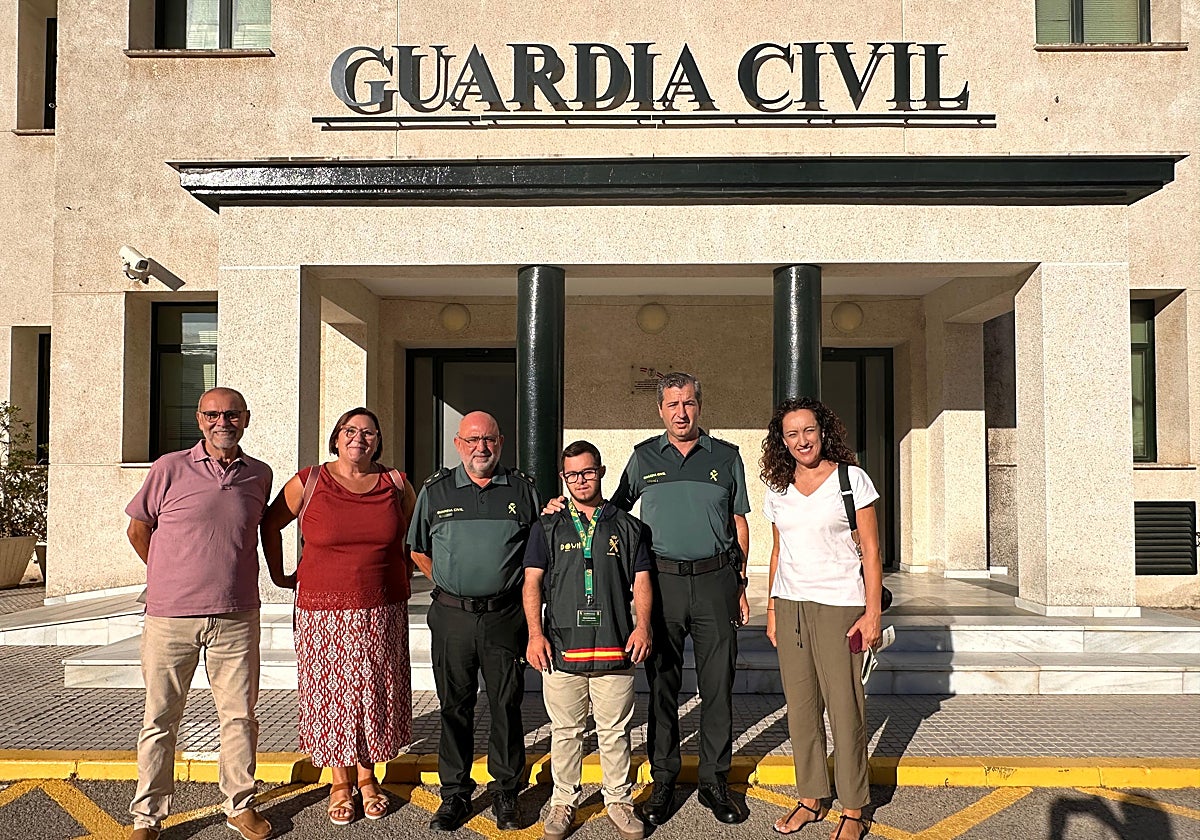 Convenio de cooperación entre la Guardia Civil de Cádiz y la Asociación &#039;Lejeune&#039;