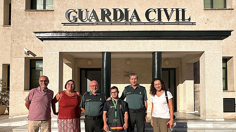 Convenio de cooperación entre la Guardia Civil de Cádiz y la Asociación 'Lejeune'