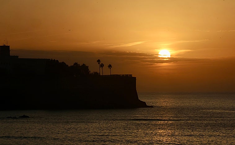 Imagen principal - Homenaje a la artesanía y el atardecer gaditano