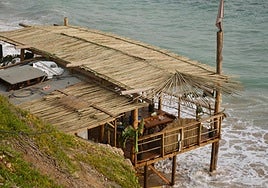 Cuando la ola inesperada llega: claves de un temporal que Cádiz no olvidará