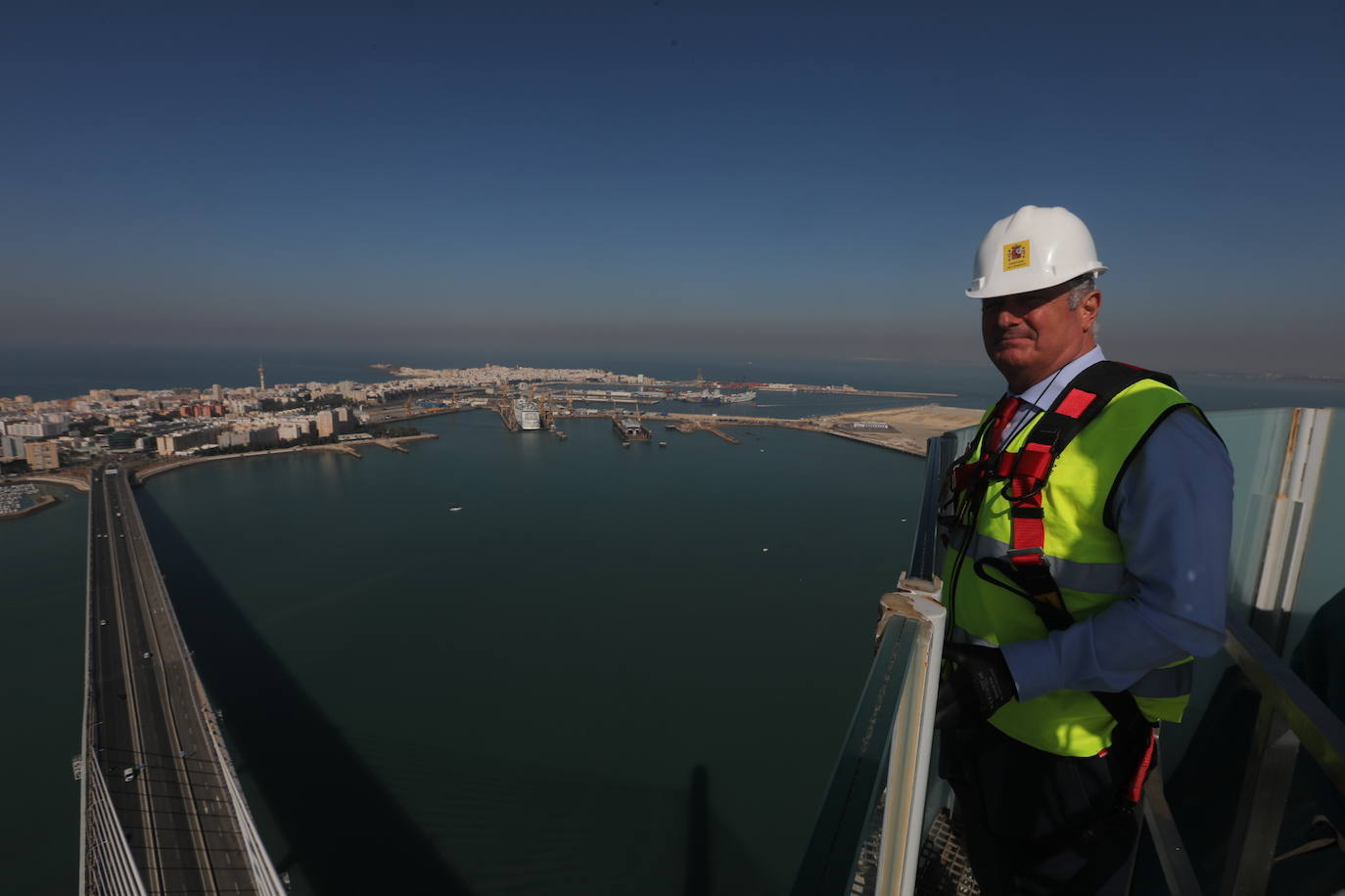 Fotos: La Bahía de Cádiz desde el punto más alto del puente de la Constitución de 1812, el imponente viaje al &#039;cielo&#039;