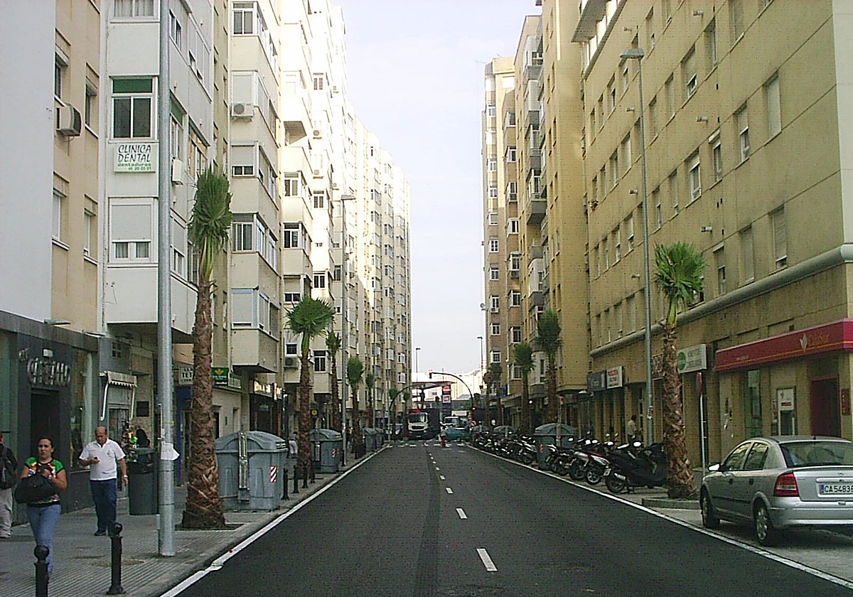 Cortes de tráfico en Cádiz por obras de mejora en avenida Segunda Aguada-calle Alcalde Blázquez