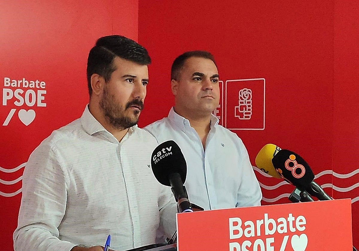 El PSOE de Barbate pide al alcalde que rompa el pacto con el PP y se ofrece a «dialogar»
