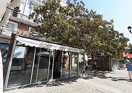 Imagen secundaria 1 - Plaza de las Flores de Cádiz