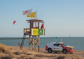 Cruz Roja rescató a 128 bañistas en las playas de Chiclana, San Fernando y Algeciras en verano