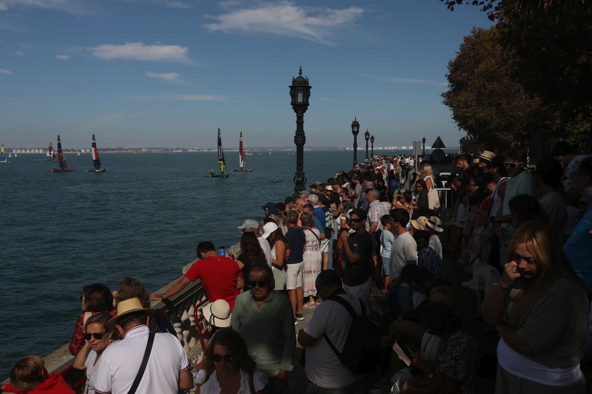 Fotos: Gran ambiente en el cierre de la SailGP 2025 en Cádiz