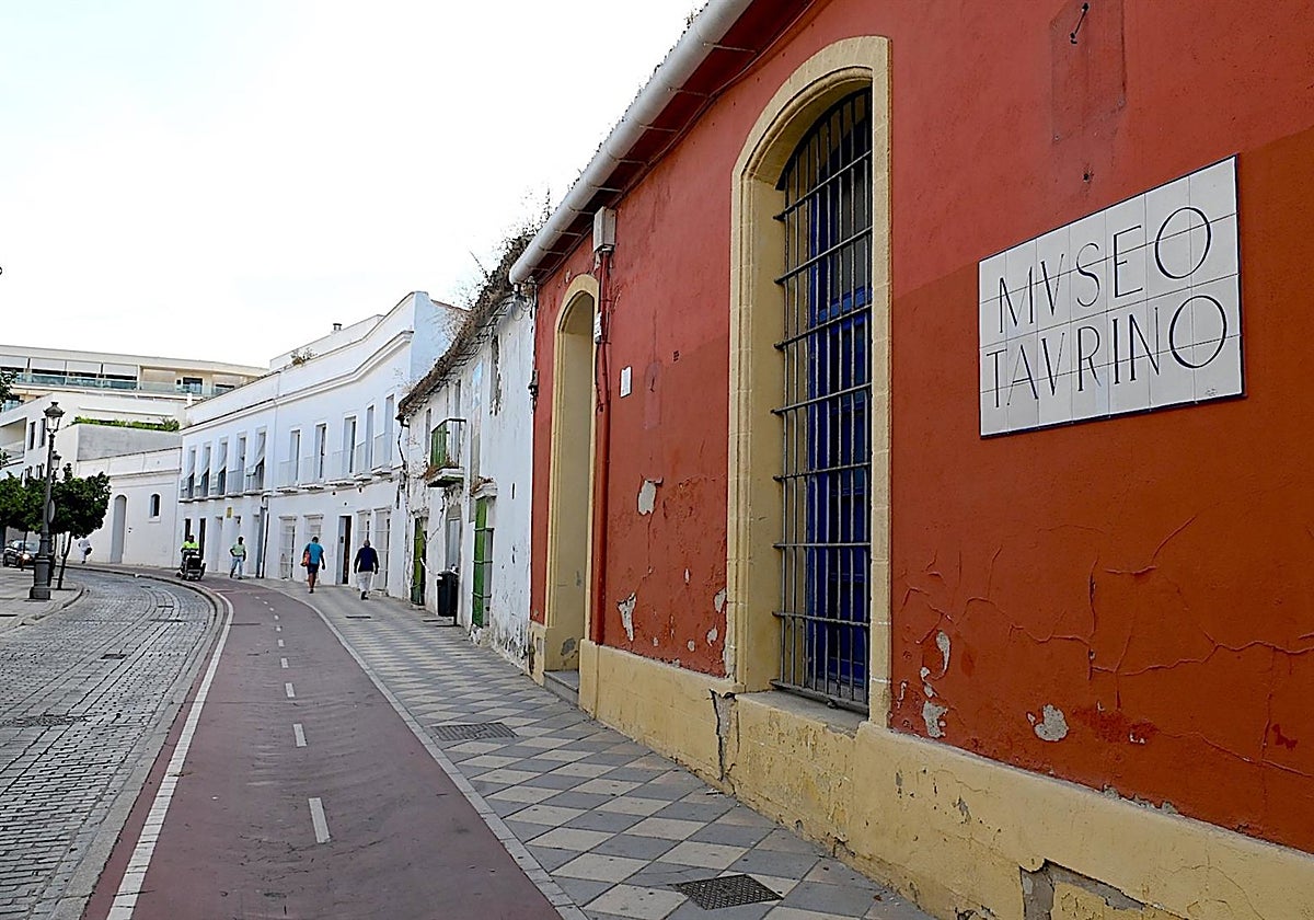 Fachada del antiguo Museo Taurino de Jerez de la Frontera