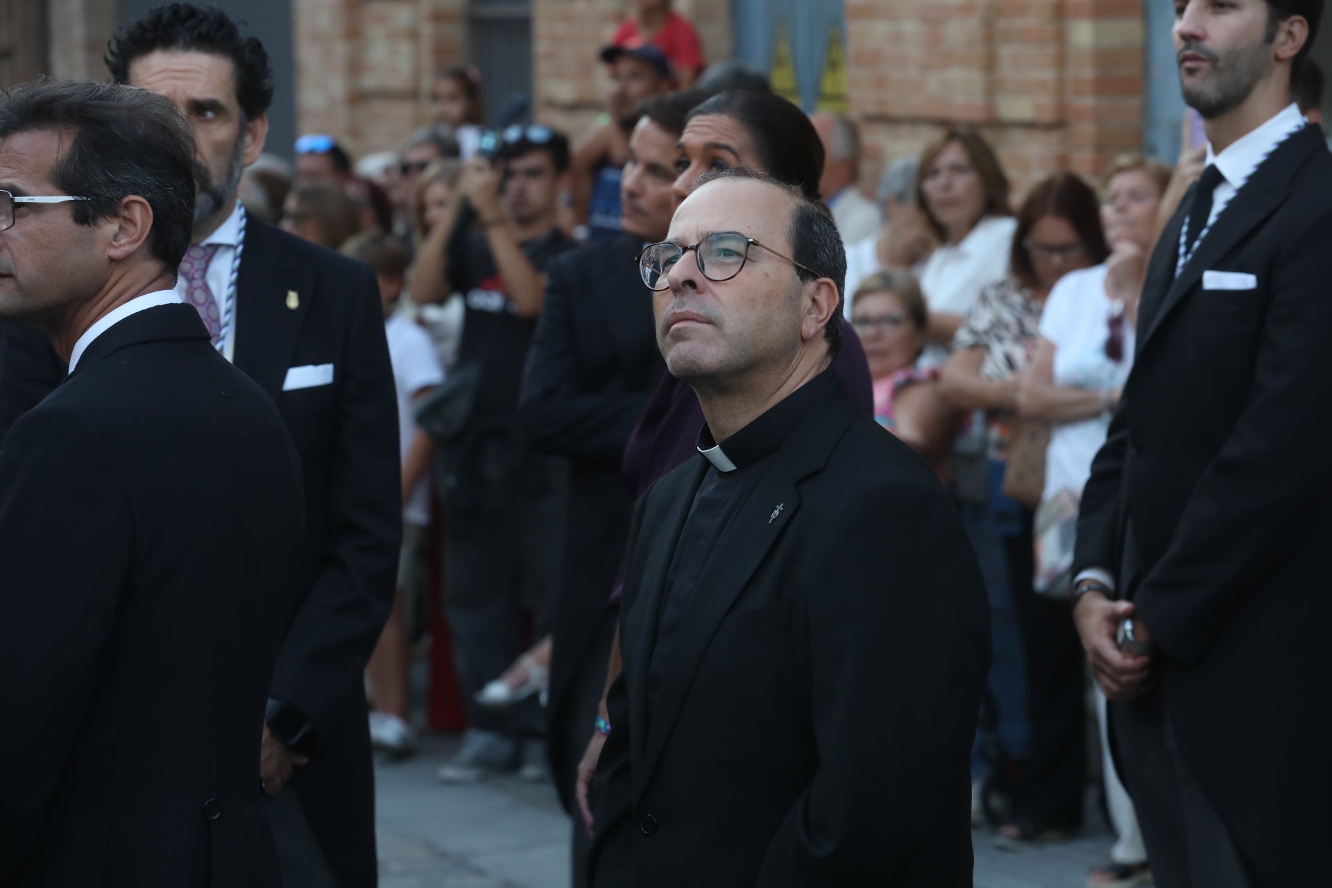 Fotos: Procesión de la Virgen del Rosario por las calles de Cádiz