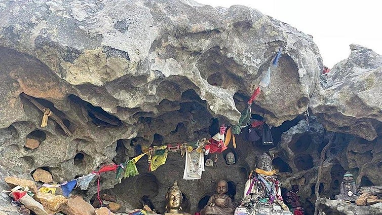 La ruta de senderismo de Cádiz que te hará sentir como en el Himalaya: una senda mágica en pleno estrecho