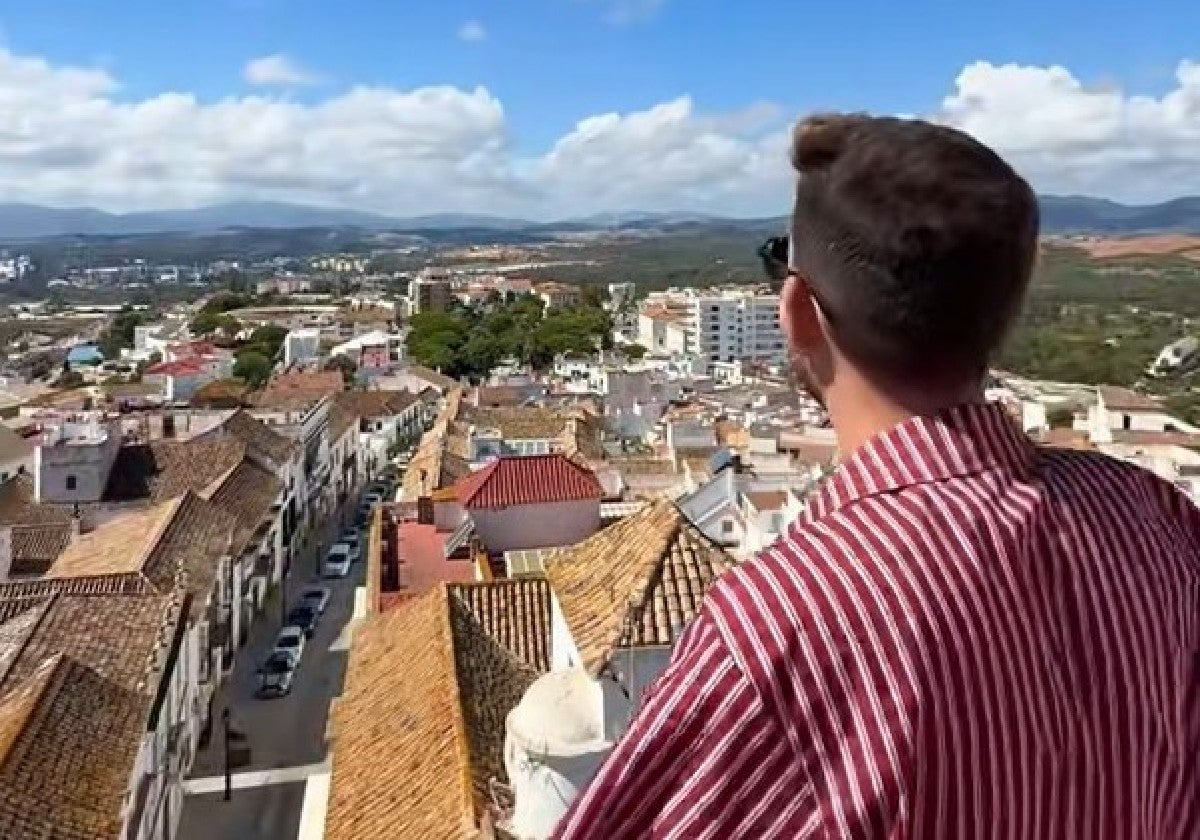 Un conocido influencer visita la provincia de Cádiz y se enamora de este pueblo