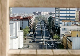 Cádiz recupera 120 aparacamientos en la barriada de La Paz