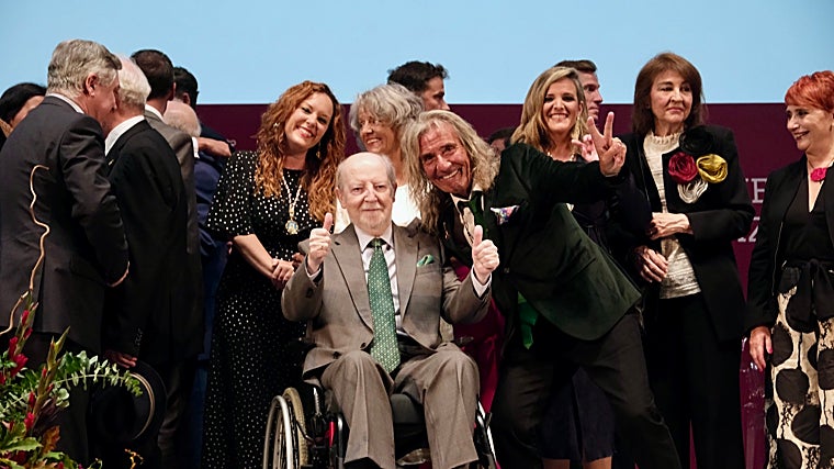 Antonio Reguera reconocido como Hijo Predilecto