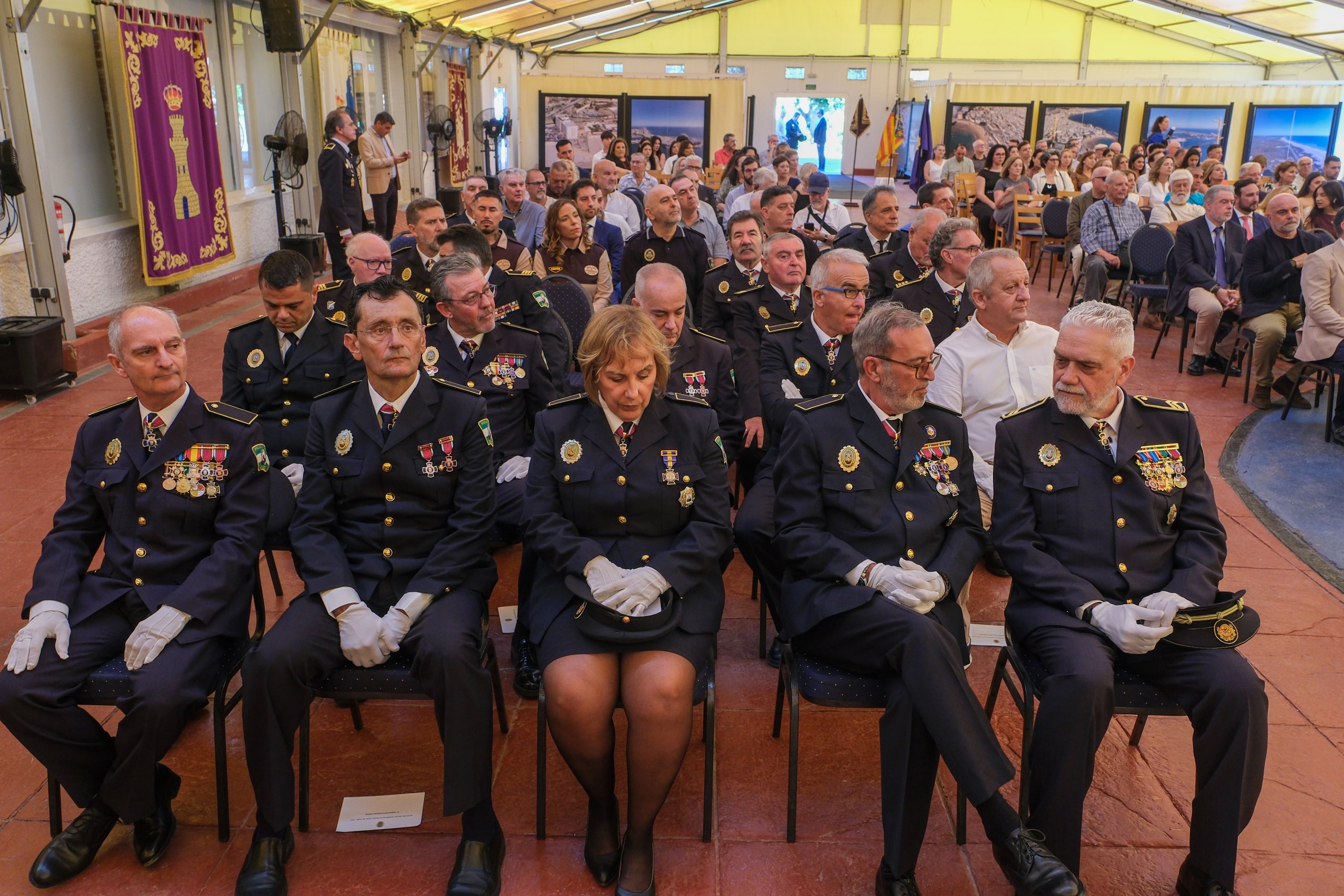 Honores al patrón de la Policía Local de Cádiz