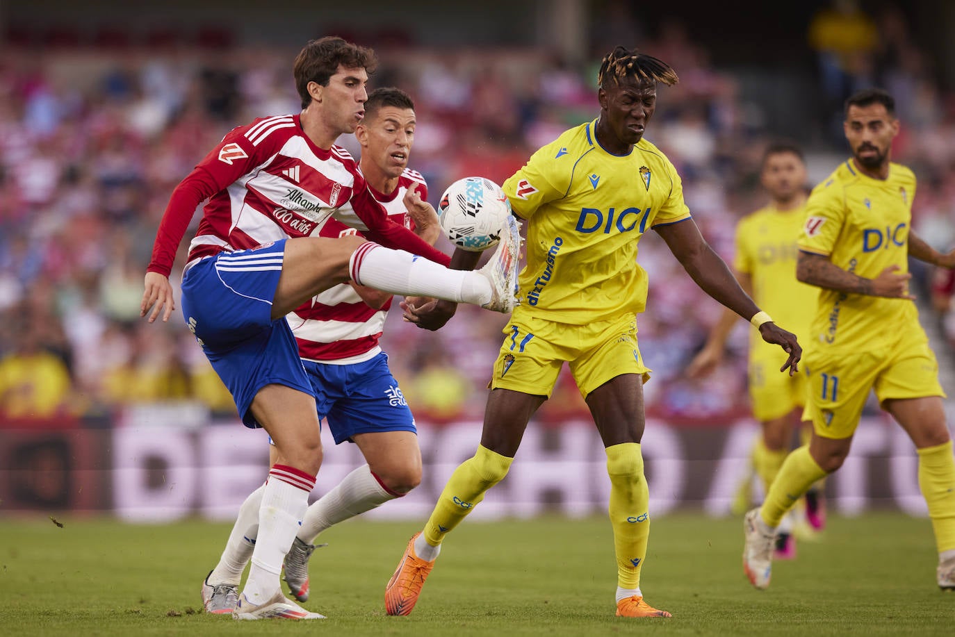 FOTOS: Granada-Cádiz CF