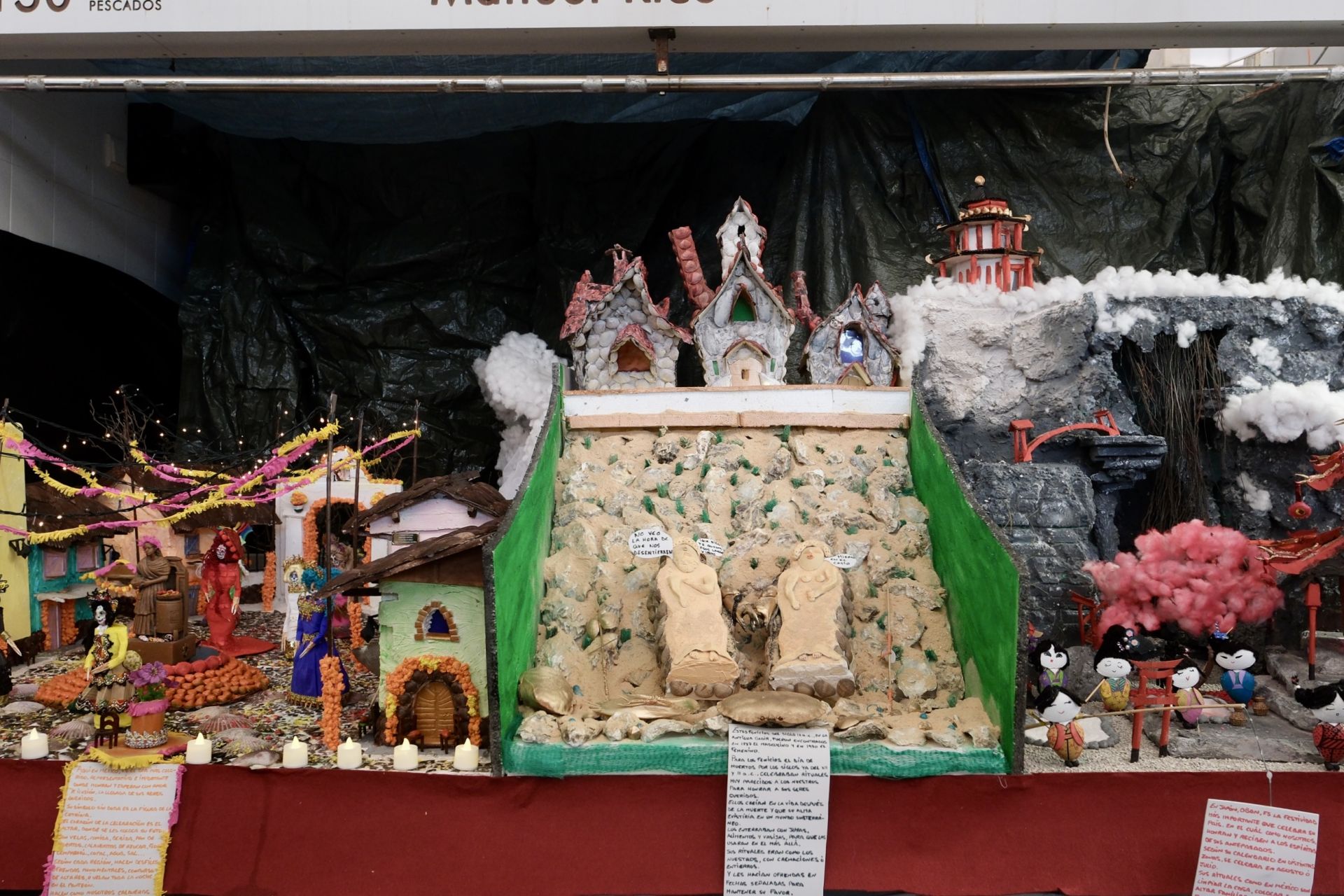 Fotos: El mercado central de Cádiz celebra la fiesta de Los Tosantos