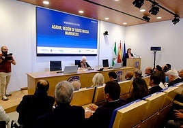 El puerto gaditano refuerza en Tánger más lazos marítimos con Marruecos