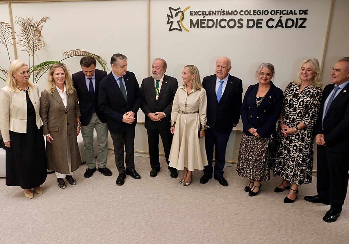 Felicidad Rodríguez asume la presidencia del Colegio de Médicos de Cádiz