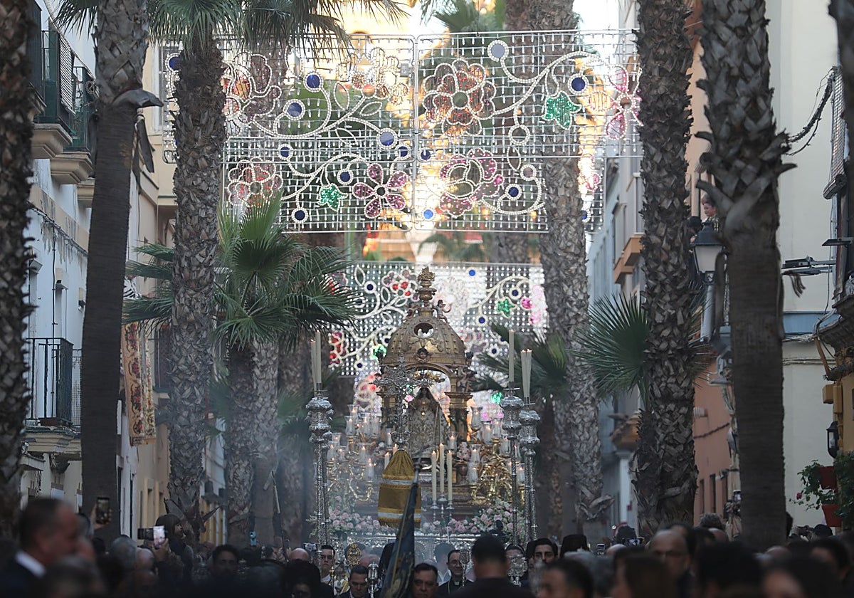 Fotos: Procesión de la Virgen de la Palma